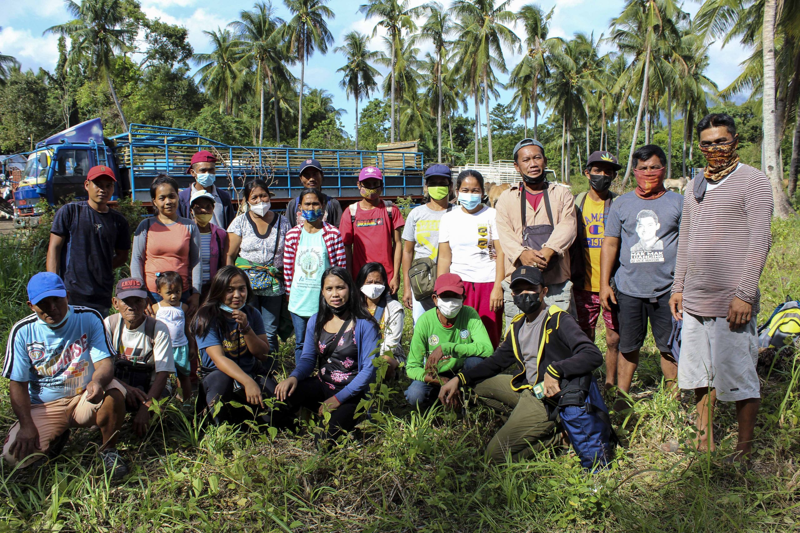 NegOr farmers thankful to DA-SAAD’s program – earn more than Php 400K from livestock