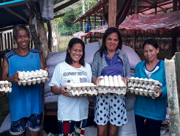 Egg Layer project – an additional source of income for Tomas Oppus farmers