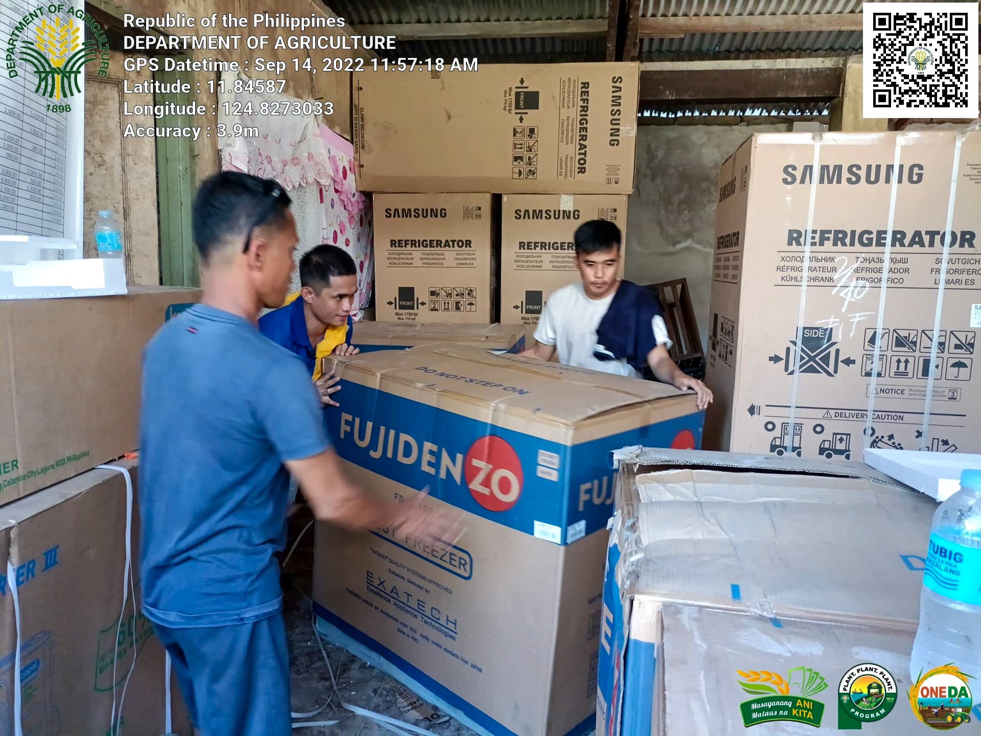 7 FAs in Samar received Broiler Raising and Food Processing Project