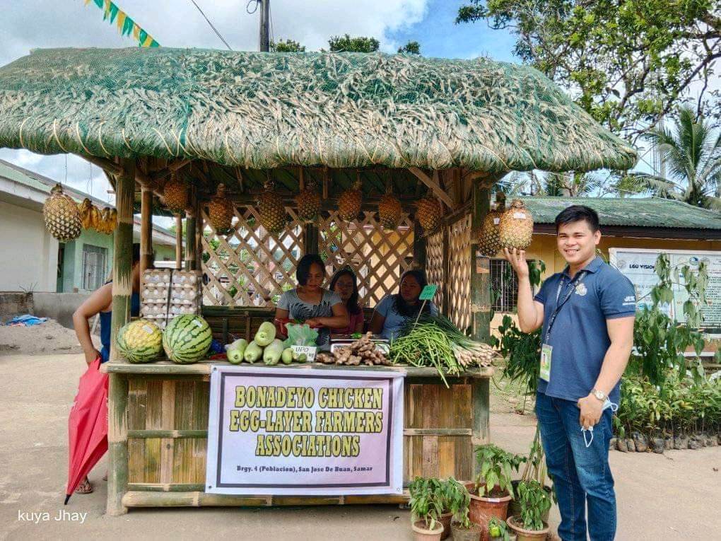 Western Samar FA establishes swine production after earning from SAAD’s vegetable production project