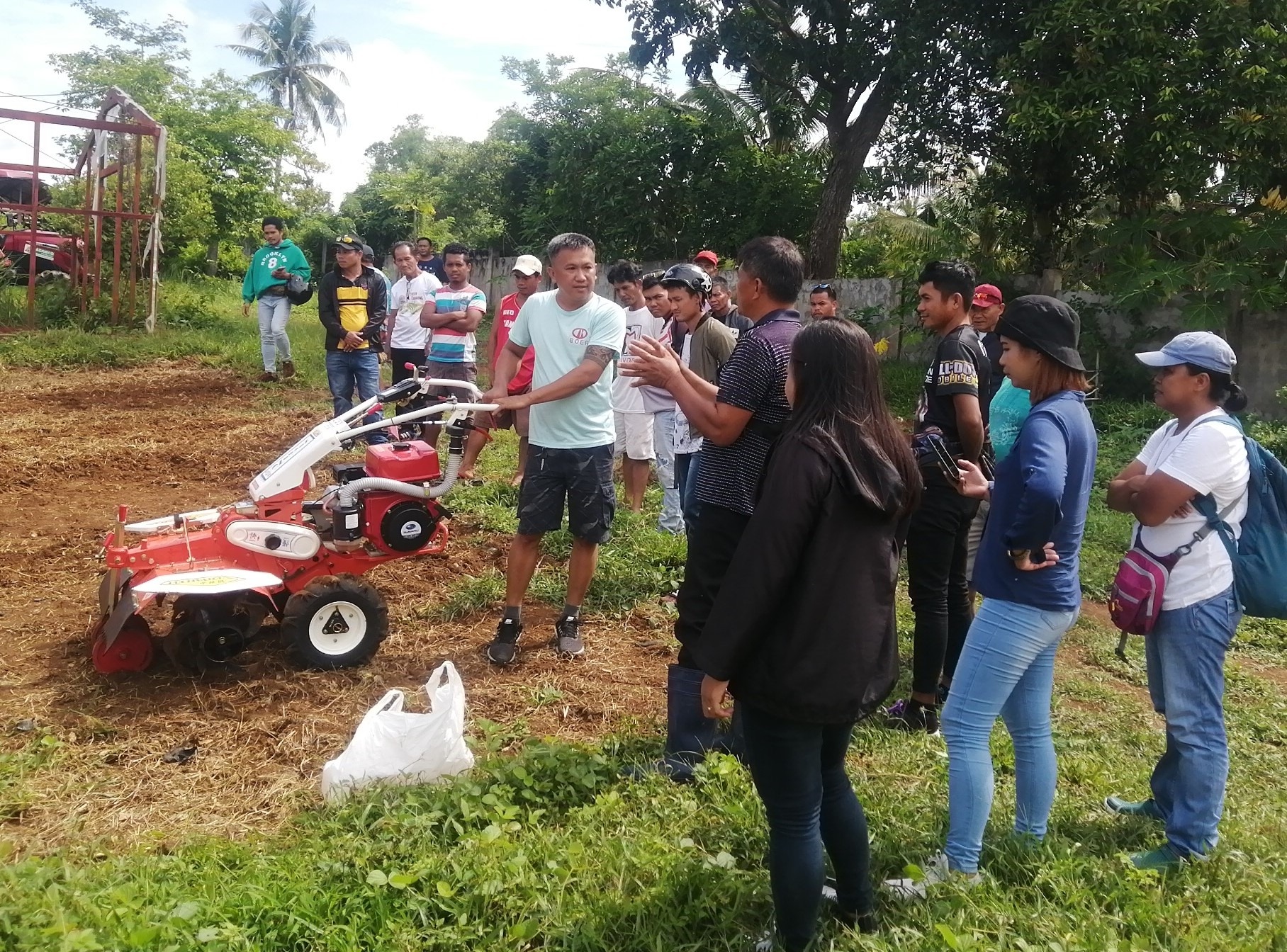 10 Biliran FAs receive power tillers to maximize farm production